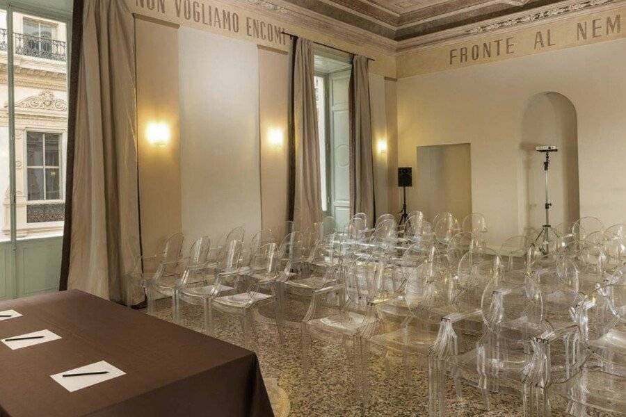 The Glamore Milano Duomo conference room,meeting room