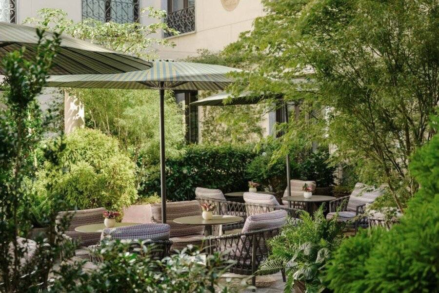 Mandarin Oriental, Milan garden