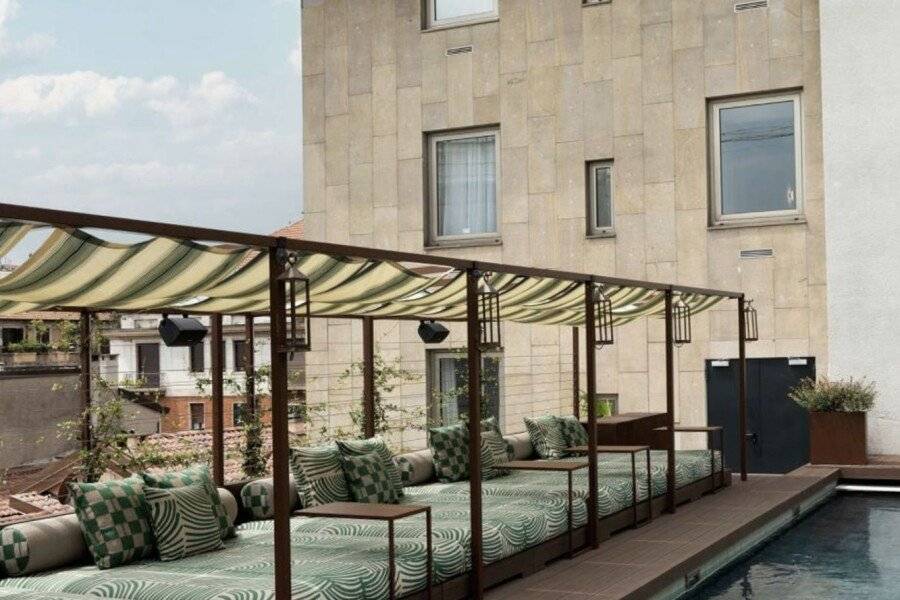 Radisson Collection Hotel, Santa Sofia Milan facade,outdoor pool