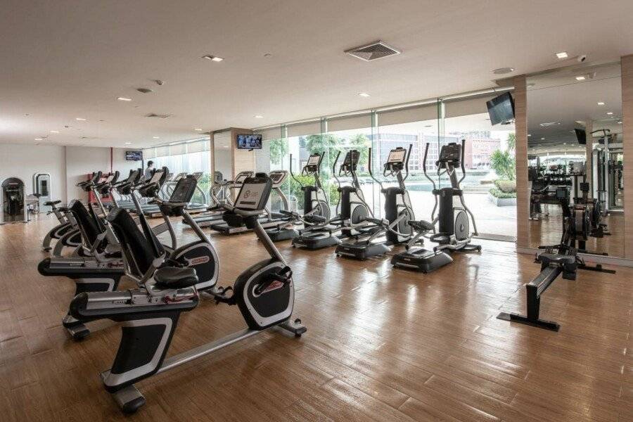 Swissotel Ratchada fitness centre