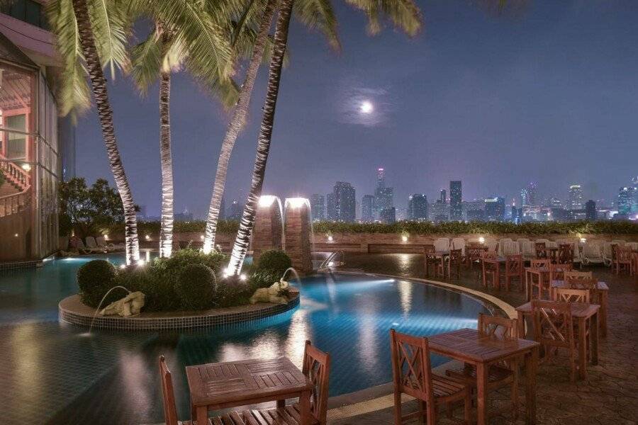 Prince Palace Hotel Bangkok rooftop pool,bar,ocean view