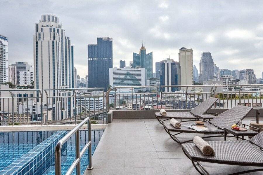 Adelphi Suites Bangkok - SHA Extra Plus rooftop pool,ocean view