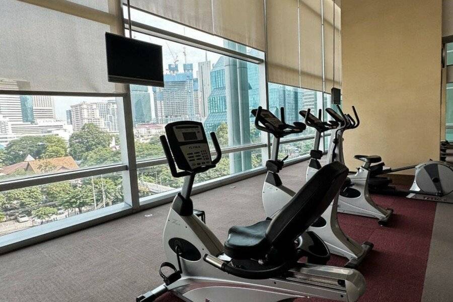 Urbana Sathorn Hotel fitness centre