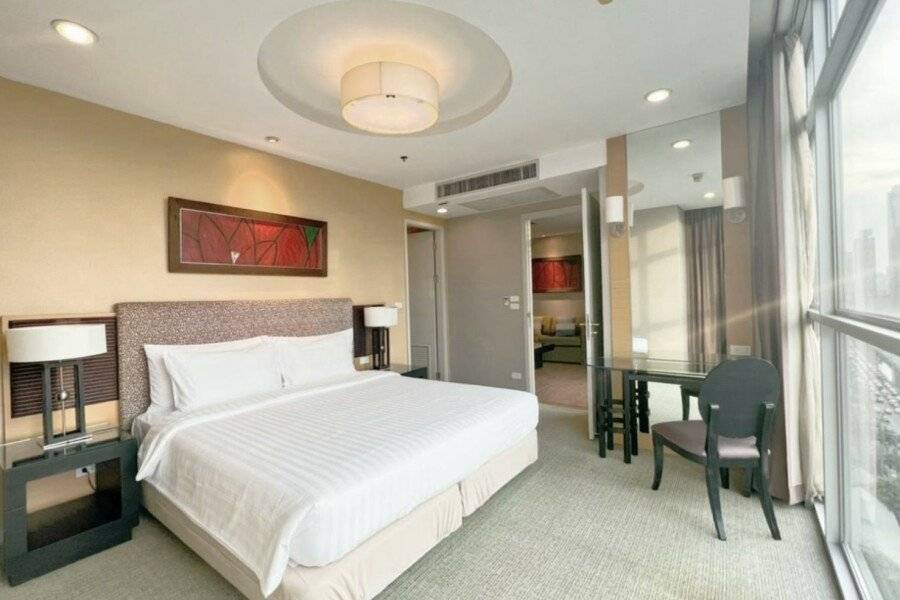 Urbana Sathorn Hotel hotel bedroom