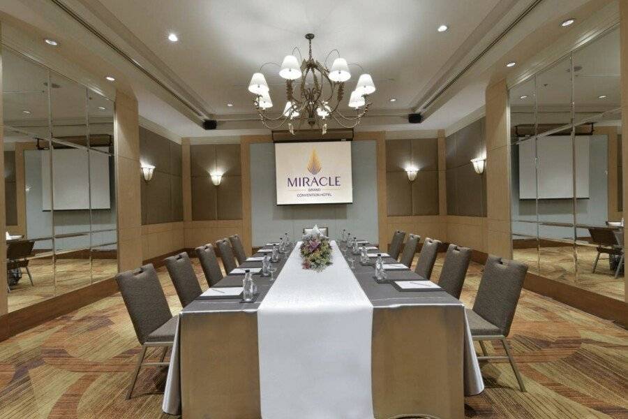 Miracle Grand Convention Hotel conference room,meeting room