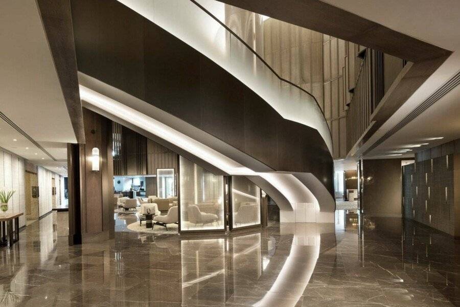 Conrad Bangkok lobby