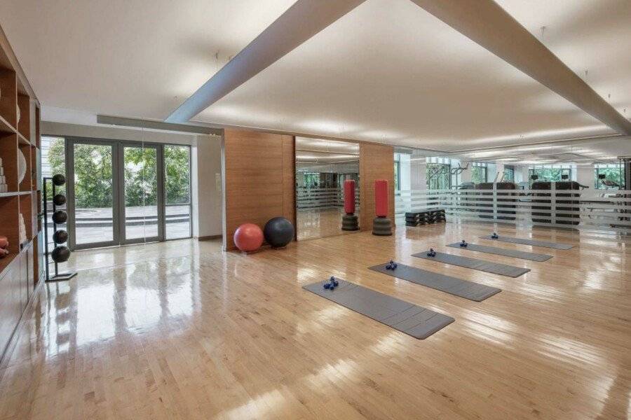 Conrad Bangkok fitness centre