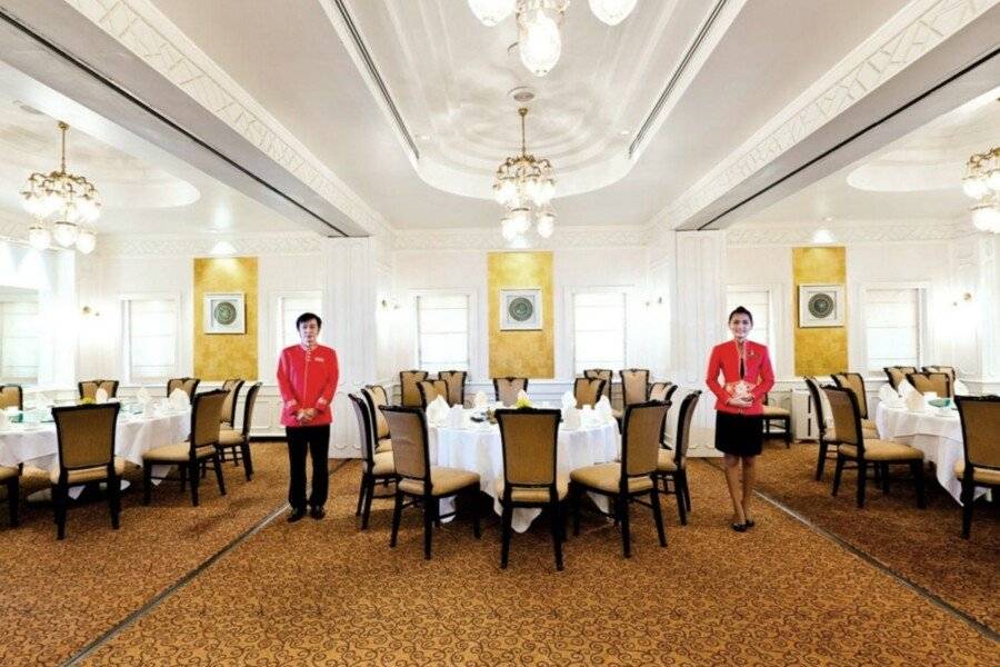 Royal Princess Larn Luang - SHA Extra Plus restaurant