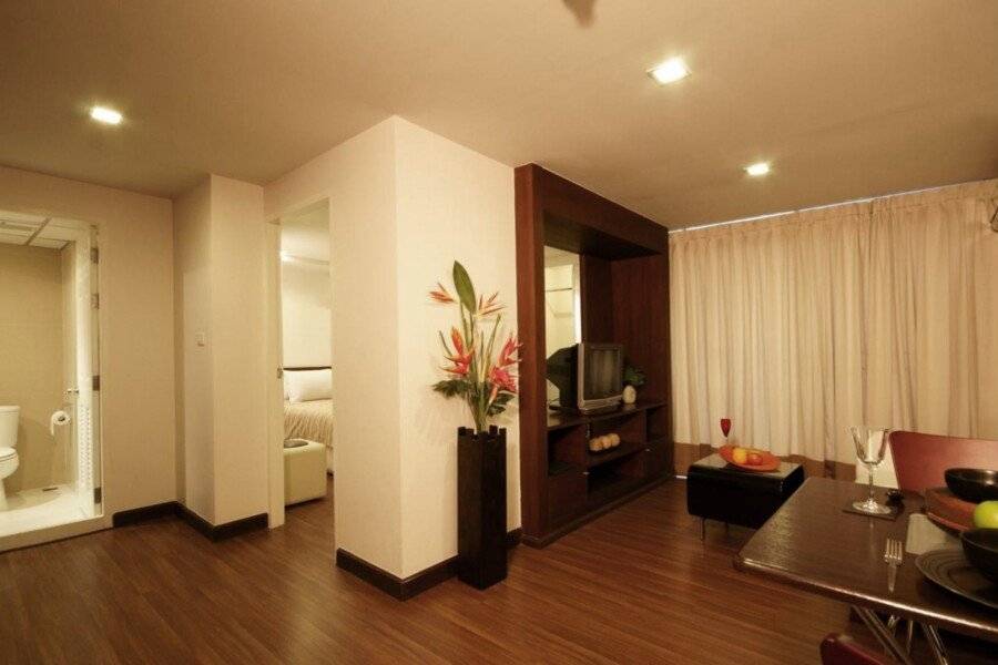 I Residence Hotel Sathorn - SHA Plus hotel bedroom