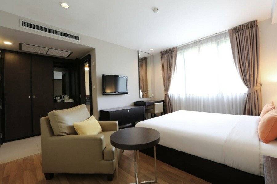 The Dawin Hotel hotel bedroom