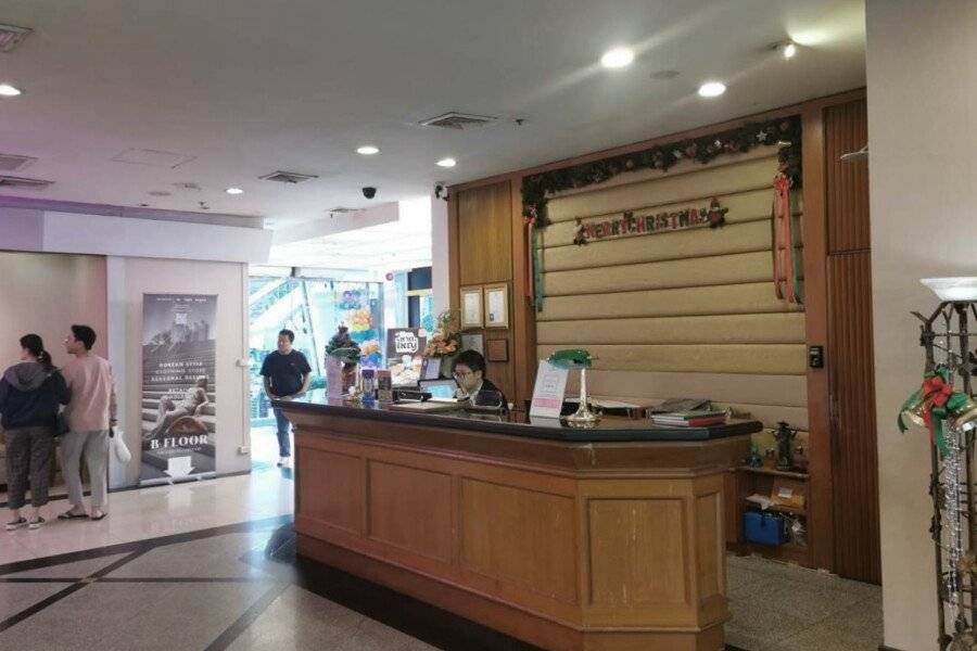 Grand Diamond Suites Hotel front desk,lobby