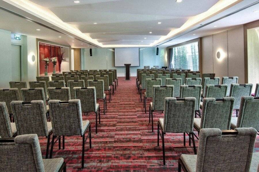 Park Plaza Soi 18 conference room,meeting room