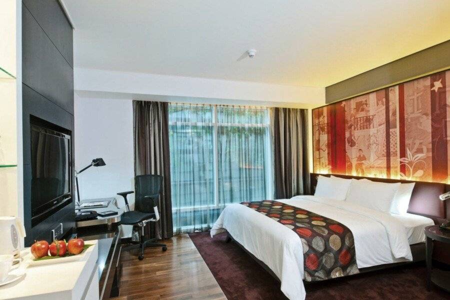 Park Plaza Soi 18 hotel bedroom