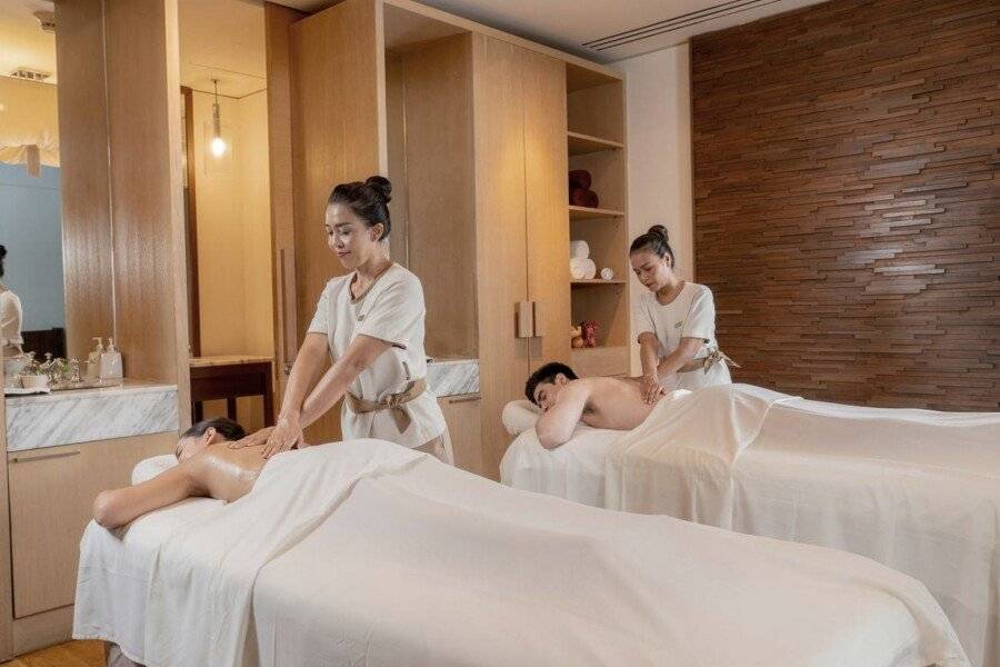 Grand Hyatt Erawan spa