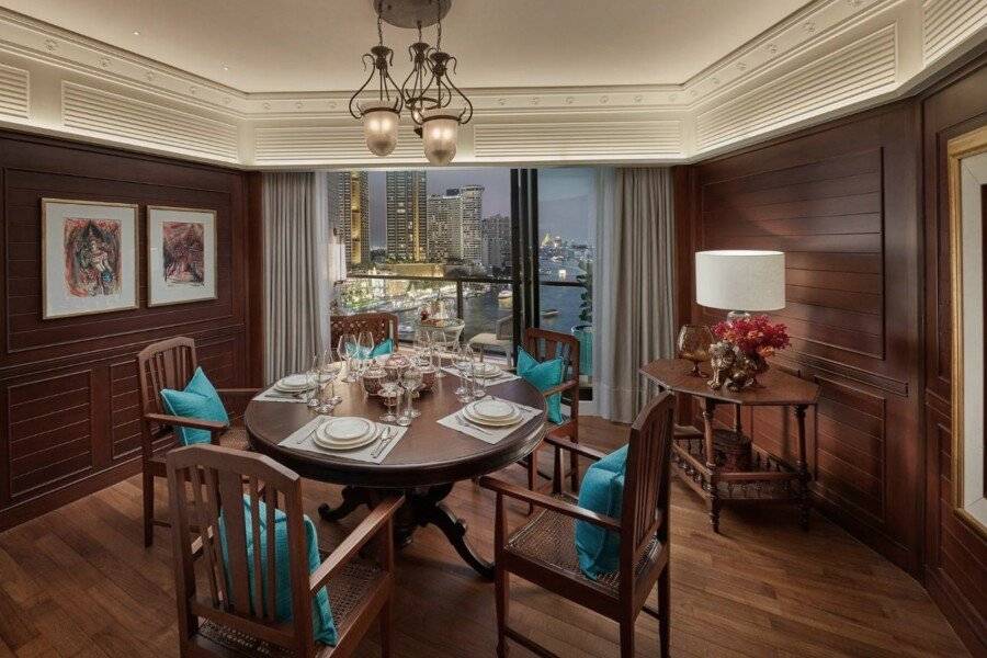 Mandarin Oriental, Bangkok restaurant