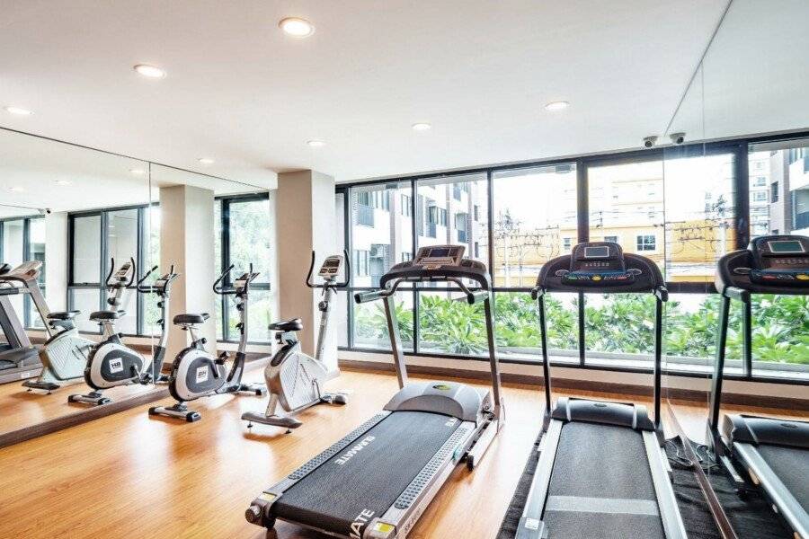 Livotel Hotel Kaset Nawamin fitness centre