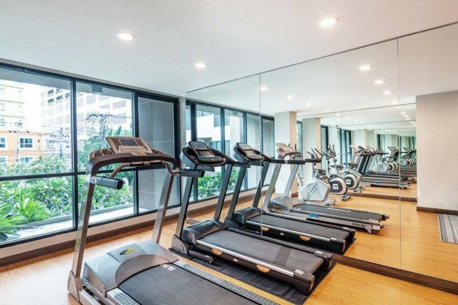 Livotel Hotel Kaset Nawamin fitness centre