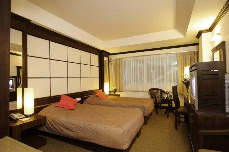 Grand Business Inn hotel bedroom