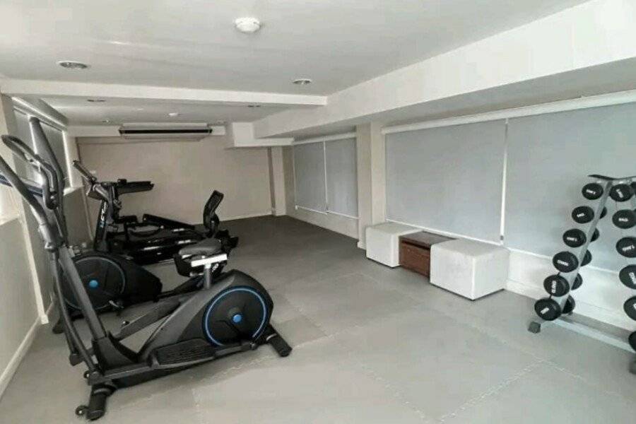 Bangkok Loft Inn fitness centre