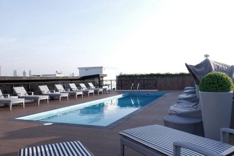 Villa De Khaosan by Chillax rooftop pool,outdoor pool