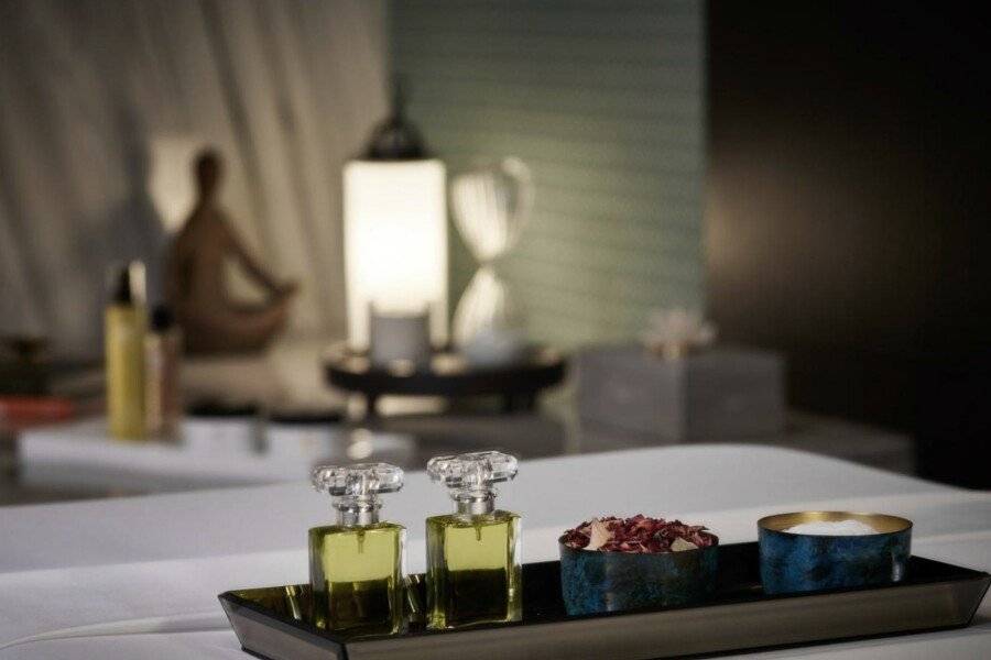 Rosewood Bangkok spa