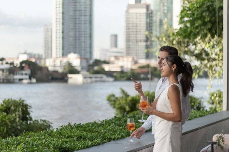 Four Seasons Hotel Bangkok at Chao Phraya River 