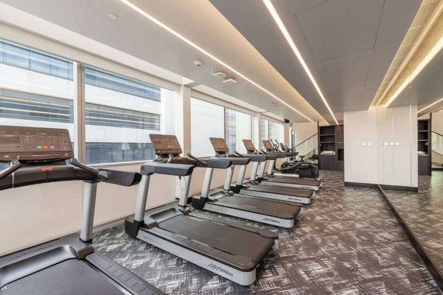 Eastin Grand Hotel Phayathai fitness centre