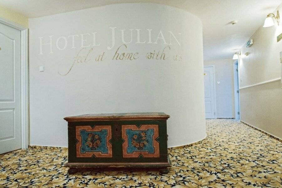 Hotel Julian 