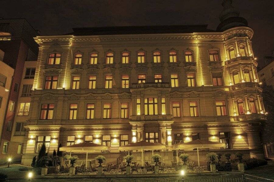 Le Palais Art Hotel Prague facade