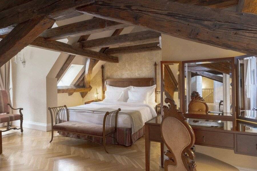 The Mozart Prague hotel bedroom