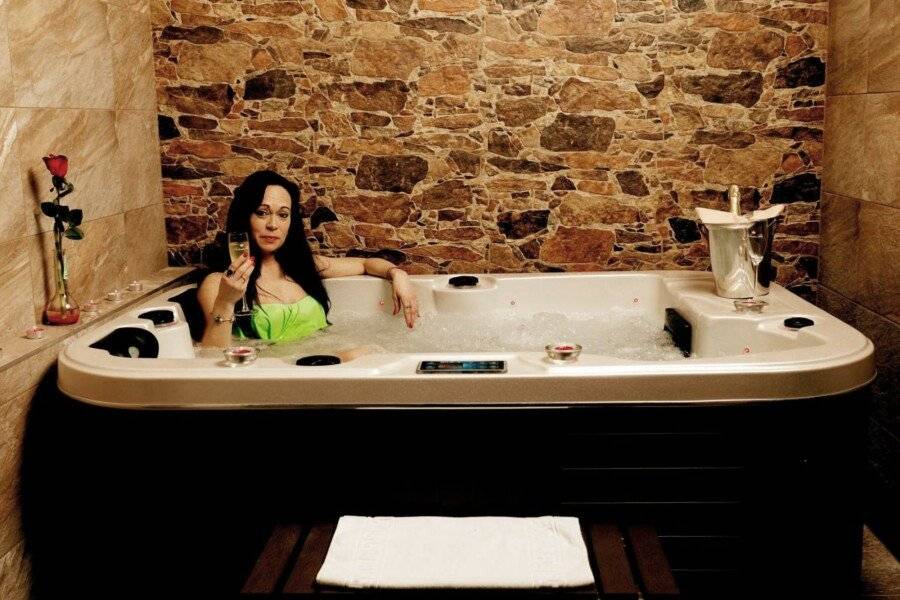 Hotel Otakar jacuzzi,