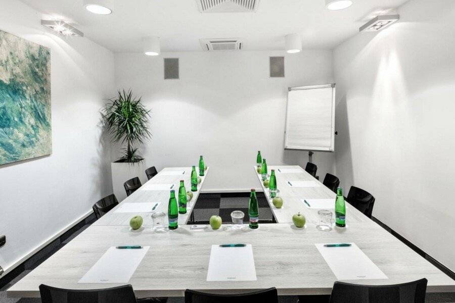 Occidental Praha conference room,meeting room