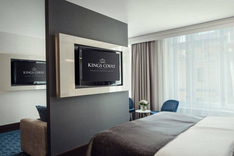 Hotel KINGS COURT hotel bedroom