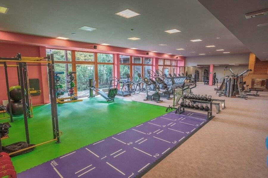 Park Holiday Congress & Wellness Hotel fitness centre