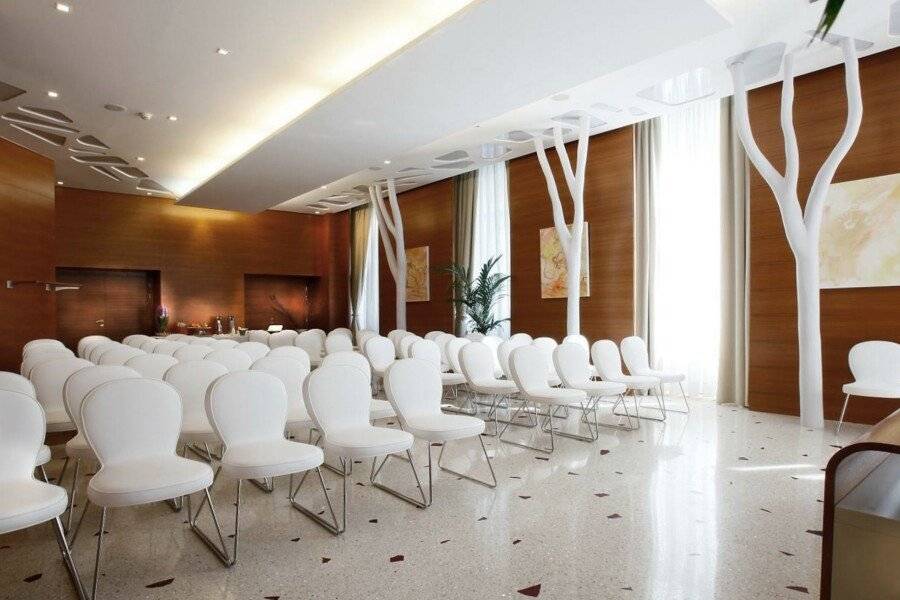 Boscolo Nice Hotel & Spa conference room,meeting room