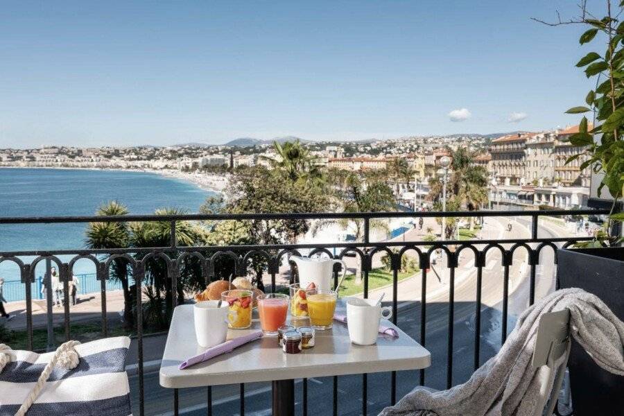 Hotel Suisse ocean view, balcony, breakfast