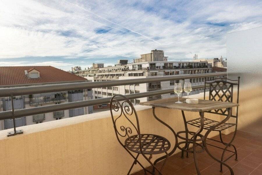 Hôtel Vendôme balcony,ocean view