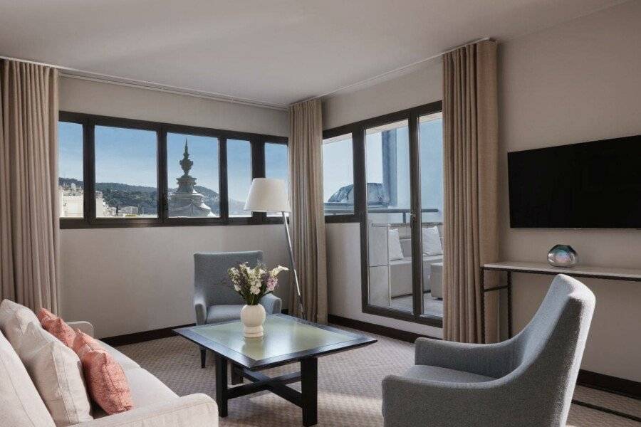 Hyatt Regency Nice Palais de la Méditerranée hotel bedroom,balcony,ocean view