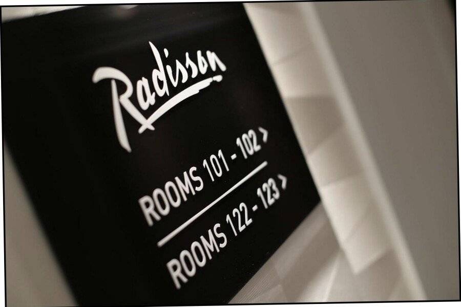 Radisson Hotel Nice Airport 