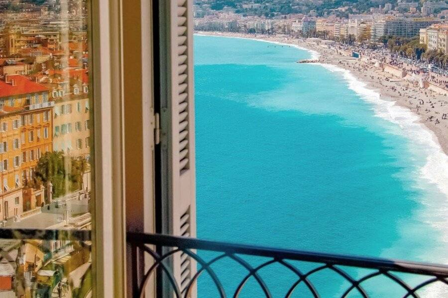 Hôtel La Pérouse Nice Baie des Anges - Recently fully renovated ocean view