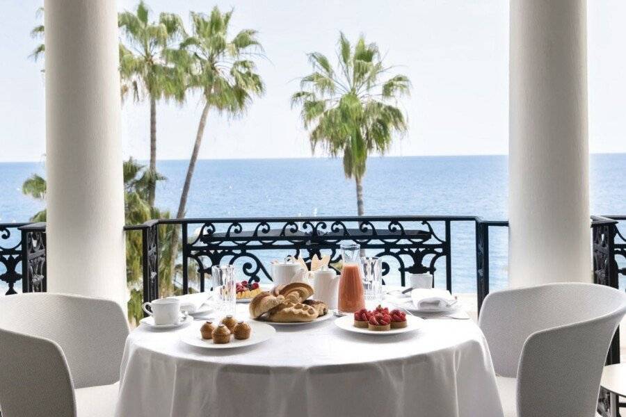 Hotel Le Negresco ocean view,breakfast,balcony