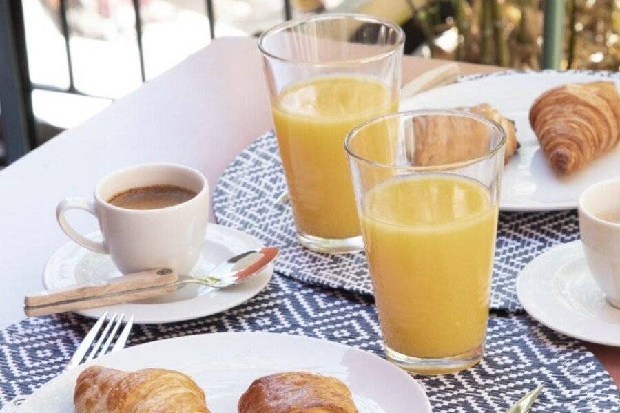 L'Abeille - Boutique Apartments breakfast