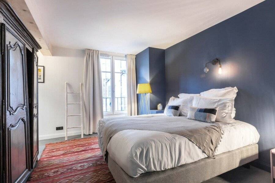 L'Abeille - Boutique Apartments hotel bedroom