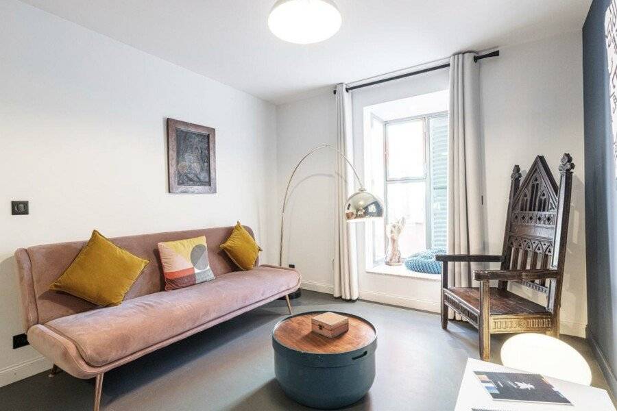 L'Abeille - Boutique Apartments 