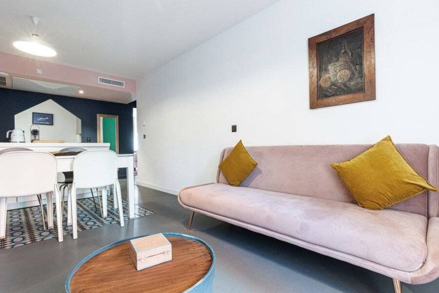 L'Abeille - Boutique Apartments 