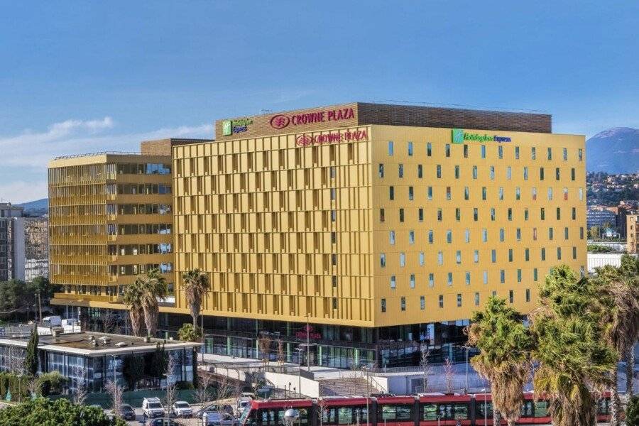 Crowne Plaza – Nice – Grand Arenas facade