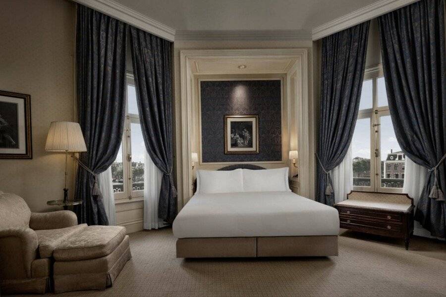 InterContinental Amstel Amsterdam, an IHG Hotel hotel bedroom