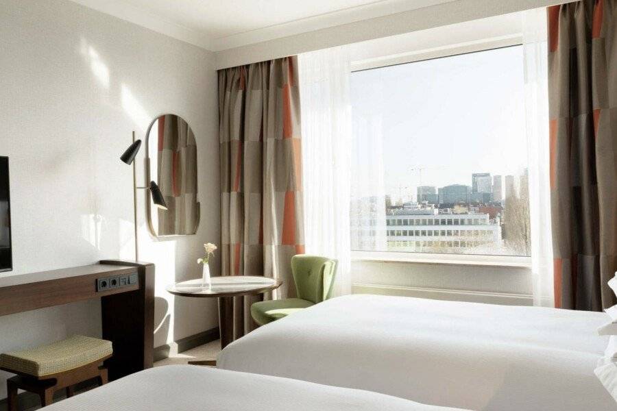 Hilton Amsterdam hotel bedroom