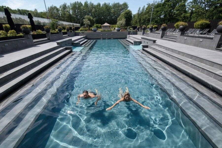 Hotel & Wellness Zuiver outdoor pool