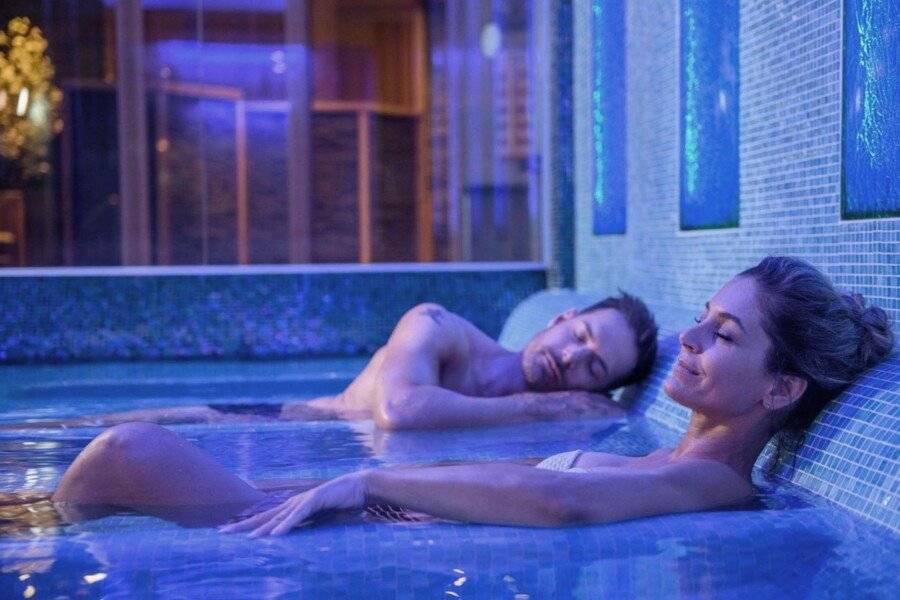 Hotel & Wellness Zuiver spa,jacuzzi